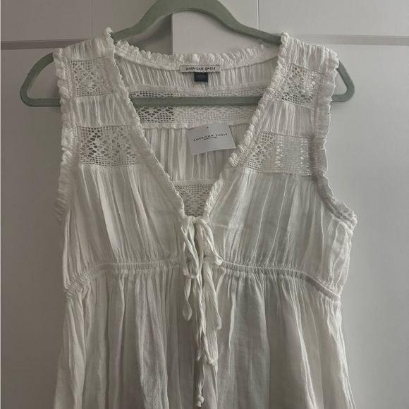 American Eagle Outfitters Tops - American Eagle Outfitters White Sleeveless Blouse